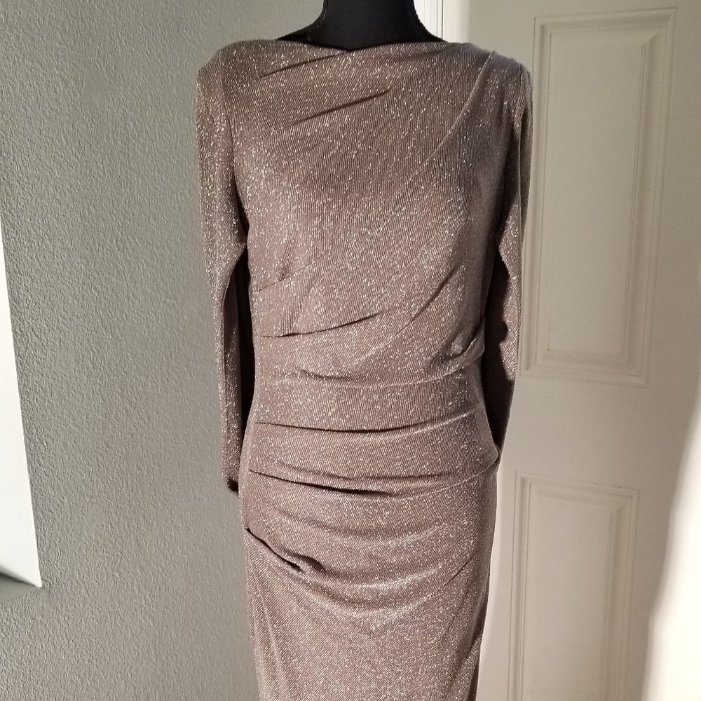 Betsy Adams Womens Formal metallic color long Gown w/cape. Size 6 new with tags